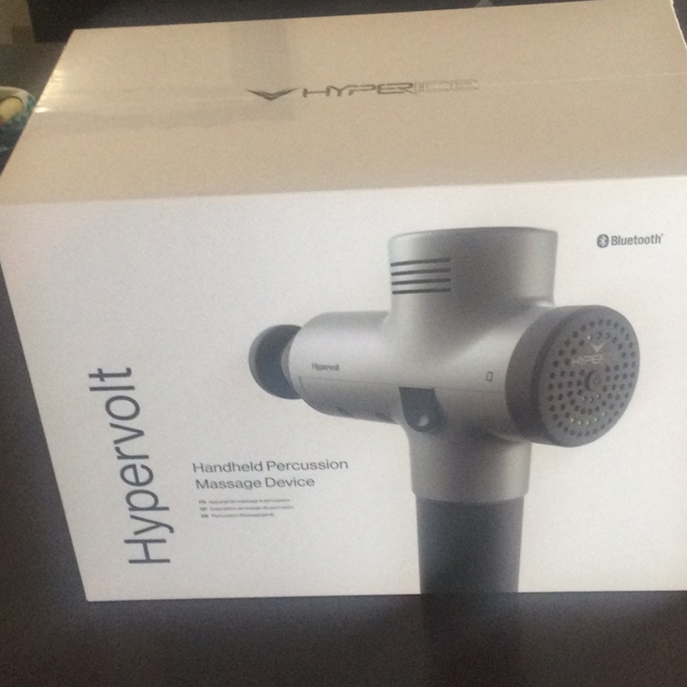 Handed percussion massage device
